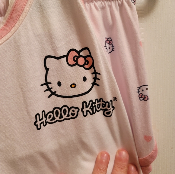 Hello Kitty & Friends PJ's Sleepwear Shorts Set Women’s Racer Back Tank Top - Picture 3 of 5